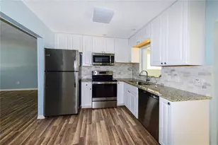 3085 Arrowhead Rd, Venice, FL 34293 - Photo 3