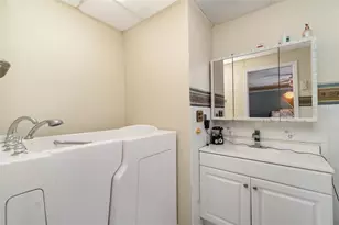 6605 NE Masters Ave, Arcadia, FL 34266 - Photo 23