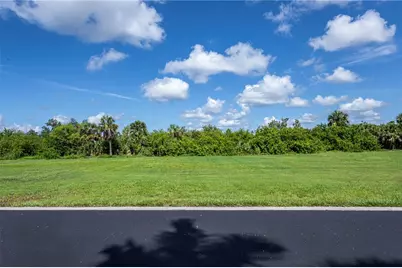 4041 Lea Marie Island Drive, Port Charlotte, FL 33952 - Photo 5