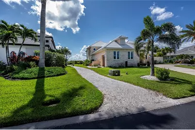 4041 Lea Marie Island Drive, Port Charlotte, FL 33952 - Photo 17