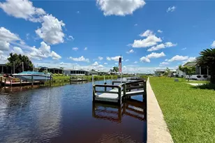 716 Blackburn Blvd, North Port, FL 34287 - Photo 3