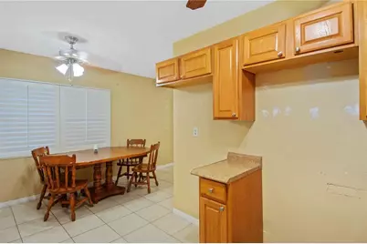 180 Palmetto Circle NE, Port Charlotte, FL 33952 - Photo 21