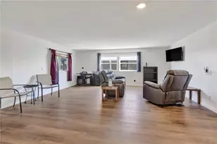 2100 Kings Hwy, Port Charlotte, FL 33980 - Photo 11