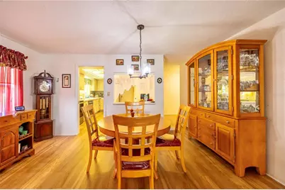 5585 Pendlewood Lane, Fort Myers, FL 33919 - Photo 9