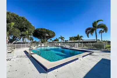 5585 Pendlewood Lane, Fort Myers, FL 33919 - Photo 37