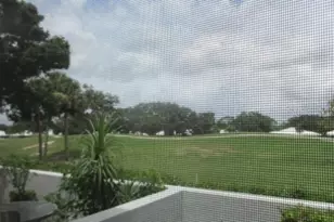 429 Cerromar Ln, Venice, FL 34293 - Photo 13