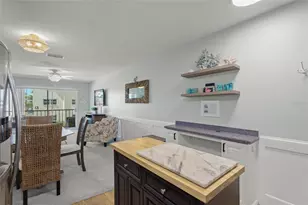 915 Beach Rd, Siesta Key, FL 34242 - Photo 5