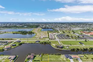 1216 NW 9th St, Cape Coral, FL 33993 - Photo 11