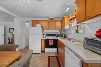 1000 Kings Highway #88, Port Charlotte, FL 33980 - Photo 13