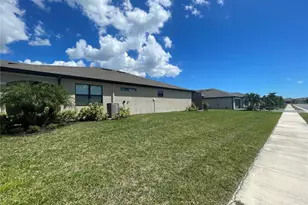 1912 Saddlewood Cir, Port Charlotte, FL 33953 - Photo 75