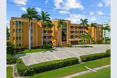 1601 Park Beach Circle #114, Punta Gorda, FL 33950 - Photo 3