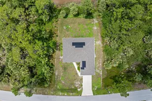 1569 Hagerick Ln, North Port, FL 34288 - Photo 45