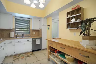 4613 SE 5th Avenue #203, Cape Coral, FL 33904 - Photo 9