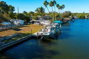8861 Calumet Blvd, Port Charlotte, FL 33981 - Photo 7