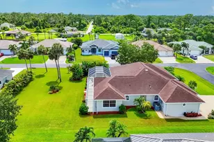 2511 Pebble Creek Pl, Port Charlotte, FL 33948 - Photo 5