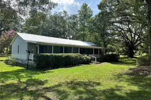 609 SW Peace Dr, Lake City, FL 32024 - Photo 1