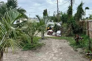 4340 Lagg Ave, Fort Myers, FL 33901 - Photo 5