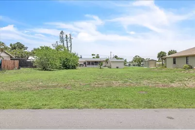 1274 Coral Lane, Englewood, FL 34224 - Photo 5