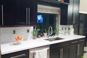 957 Chevy Chase St, Port Charlotte, FL 33948 - Photo 9