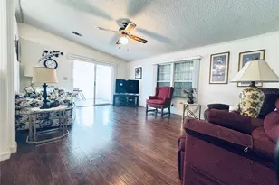 722 Riverview Cir, North Port, FL 34287 - Photo 9