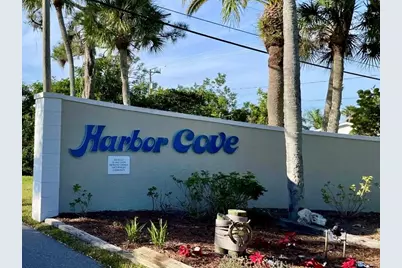 722 Riverview Circle, North Port, FL 34287 - Photo 17