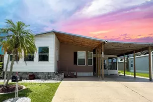 722 Riverview Cir, North Port, FL 34287 - Photo 1