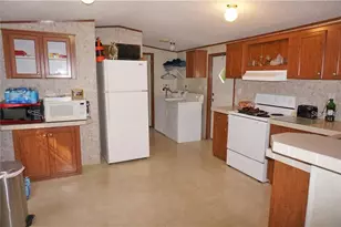 1210 Hickory Ave, Punta Gorda, FL 33950 - Photo 9