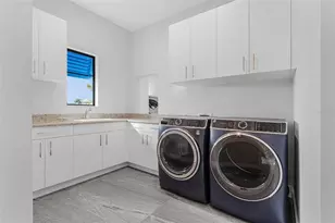 1729 NW 41st Ave, Cape Coral, FL 33993 - Photo 7