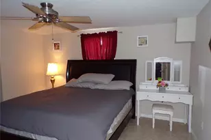 182 Chelsea Ct NW, Port Charlotte, FL 33952 - Photo 9