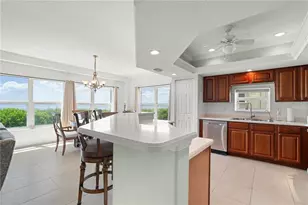 101 N Marion Ct, Punta Gorda, FL 33950 - Photo 7