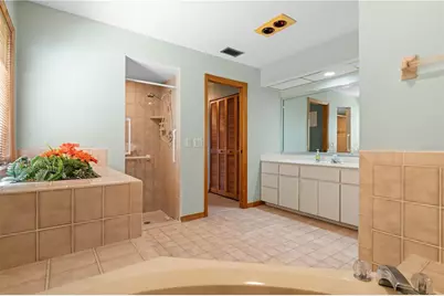 12313 SW Kingsway Circle, Lake Suzy, FL 34269 - Photo 45