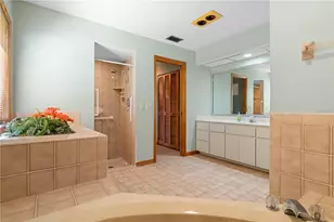 12313 SW Kingsway Cir, Lake Suzy, FL 34269 - Photo 45