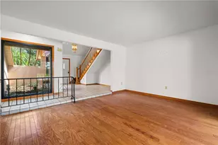 12313 SW Kingsway Cir, Lake Suzy, FL 34269 - Photo 3