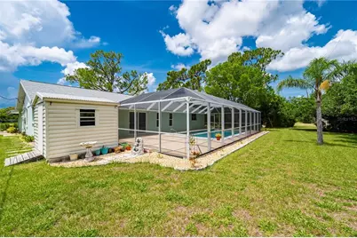 542 Lakehurst Avenue NW, Port Charlotte, FL 33952 - Photo 47
