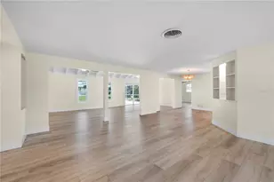 542 Lakehurst Ave NW, Port Charlotte, FL 33952 - Photo 13