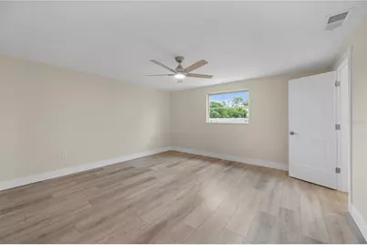 542 Lakehurst Avenue NW, Port Charlotte, FL 33952 - Photo 27