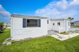 7331 Hedwig Ct, Port Charlotte, FL 33981 - Photo 27