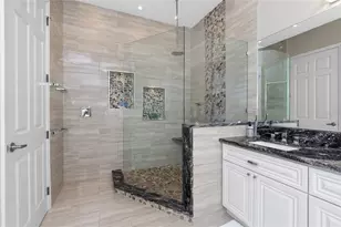 175 Shadroe Cove Cir, Cape Coral, FL 33991 - Photo 25