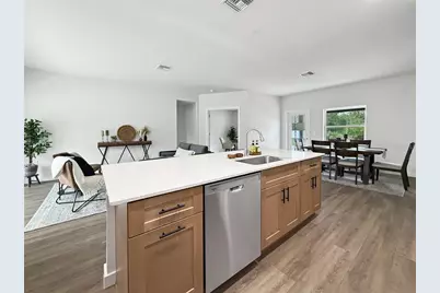 16419 Strauss Avenue, Port Charlotte, FL 33954 - Photo 9