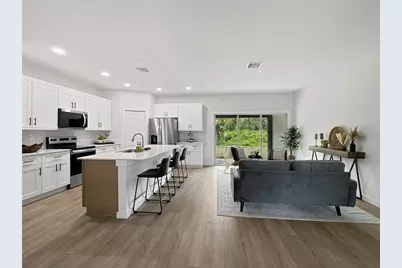 16419 Strauss Avenue, Port Charlotte, FL 33954 - Photo 11