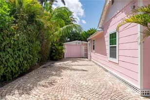 717 W Marion Ave, Punta Gorda, FL 33950 - Photo 9