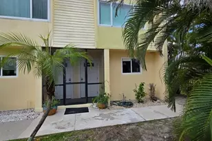 1020 W Marion Ave, Punta Gorda, FL 33950 - Photo 1