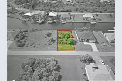 15482 Meacham Circle, Port Charlotte, FL 33981 - Photo 17