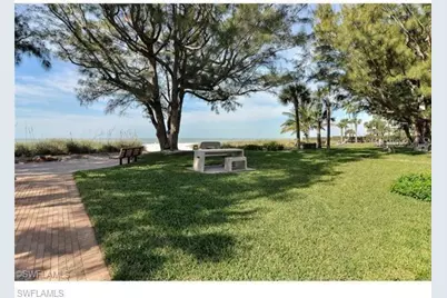 1900 Alamanda Drive #305, Naples, FL 34102 - Photo 15