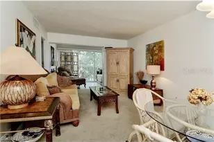 1900 Alamanda Dr, Naples, FL 34102 - Photo 3