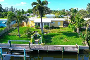 119 Palmetto Circle, Port Charlotte, FL 33952 - Photo 7