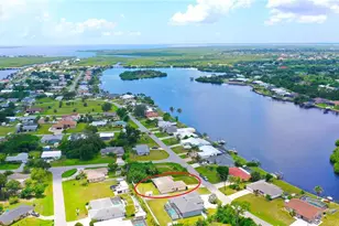 439 Spring Lake Blvd, Port Charlotte, FL 33952 - Photo 45