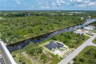 10303 Redondo St, Port Charlotte, FL 33981 - Photo 11