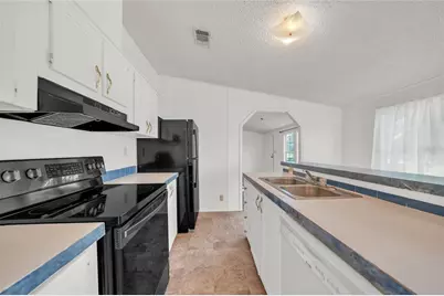 2451 SW Brandy Drive, Arcadia, FL 34266 - Photo 9