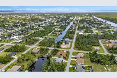 15040 Lyneburg Avenue, Port Charlotte, FL 33981 - Photo 45